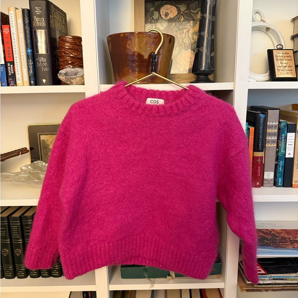 COS Women's Fuchsia Crew Neck Sweater